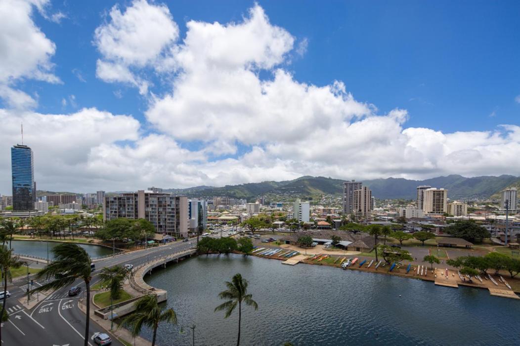 Modern Waikiki Sleek Studio Aparthotel Honolulu Exterior photo